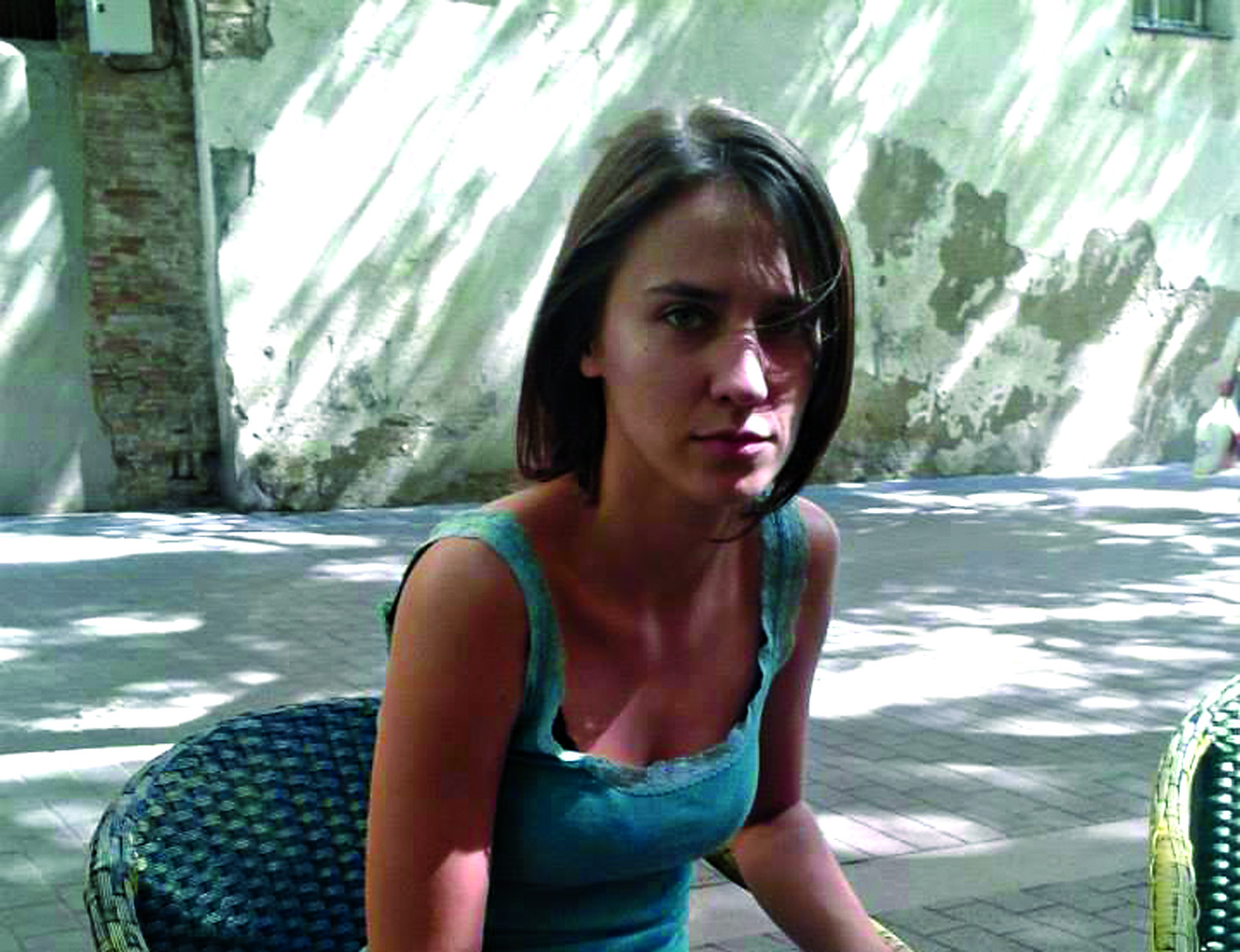 417 23 nema foto